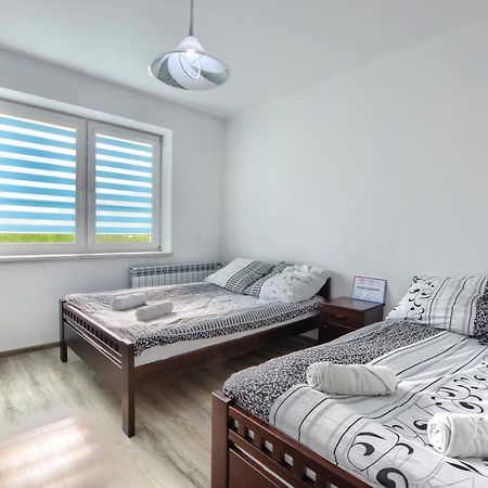 Ceglany Apartament Ustrzyki Dolne Esterno foto
