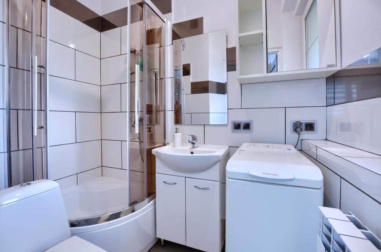 Ceglany Apartament Ustrzyki Dolne Esterno foto