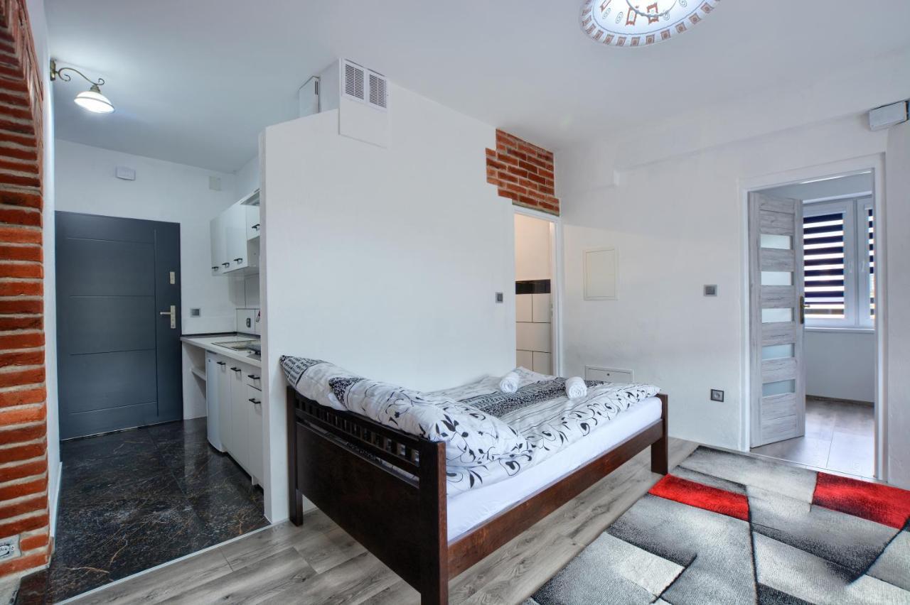 Ceglany Apartament Ustrzyki Dolne Esterno foto