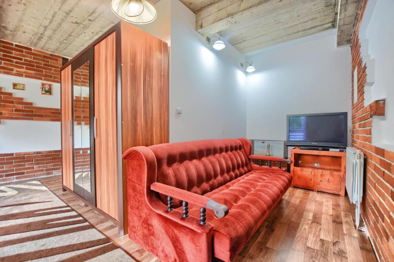 Ceglany Apartament Ustrzyki Dolne Esterno foto