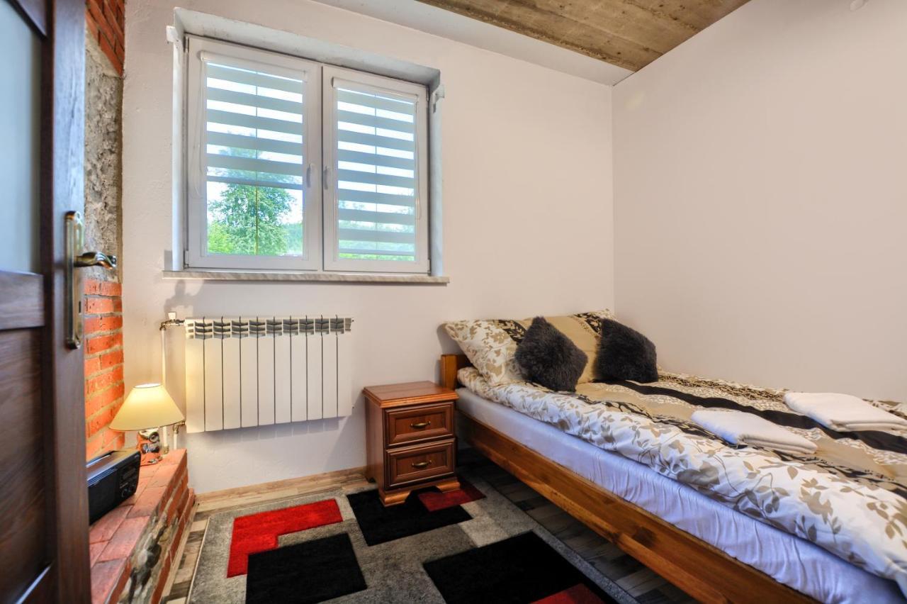 Ceglany Apartament Ustrzyki Dolne Esterno foto
